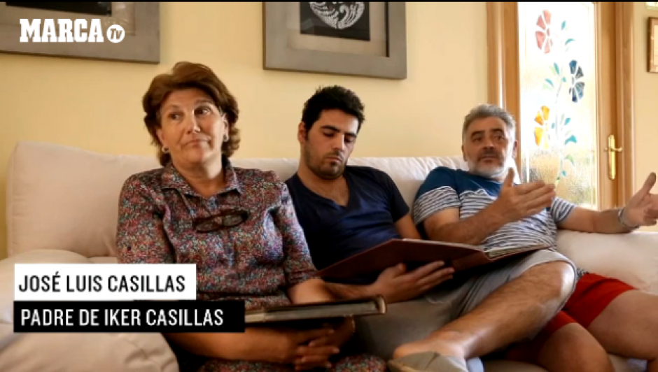 Los padres de Iker Casillas reaccionaron de manera en&eacute;rgica contra el presidente del Real Madrid por la partida de arquero al Oporto.&nbsp;