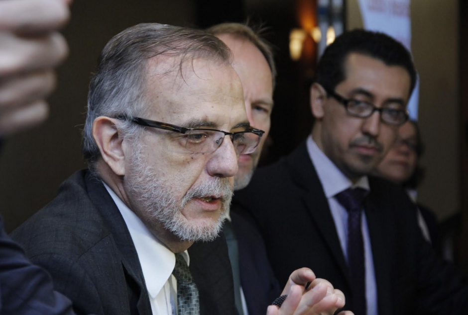 Iv&aacute;n Vel&aacute;squez notific&oacute; a la Canciller&iacute;a que los abogados costarricenses dejaron de trabajar para la CICIG, por lo que sus visas de cortes&iacute;a fueron canceladas. (Foto: Archivo/Soy502)&nbsp;
