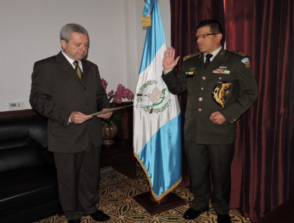 El nuevo jefe del Estado Mayor de la Defensa es Juan Manuel Pérez Ramírez. Fue juramentado esta mañana. (Foto: Secretaría General de la Presidencia)&nbsp;