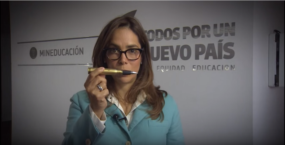 Los "bal&iacute;grafos" son balas modificadas como bol&iacute;grafos. (Foto: Imagen tomada de YouTube)