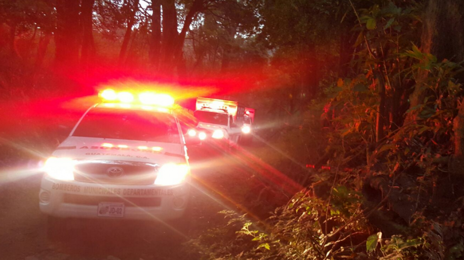 Los Bomberos Municipales Departamentales reportaron el supuesto accidente a&eacute;reo. (Foto: Bomberos Departamentales) 