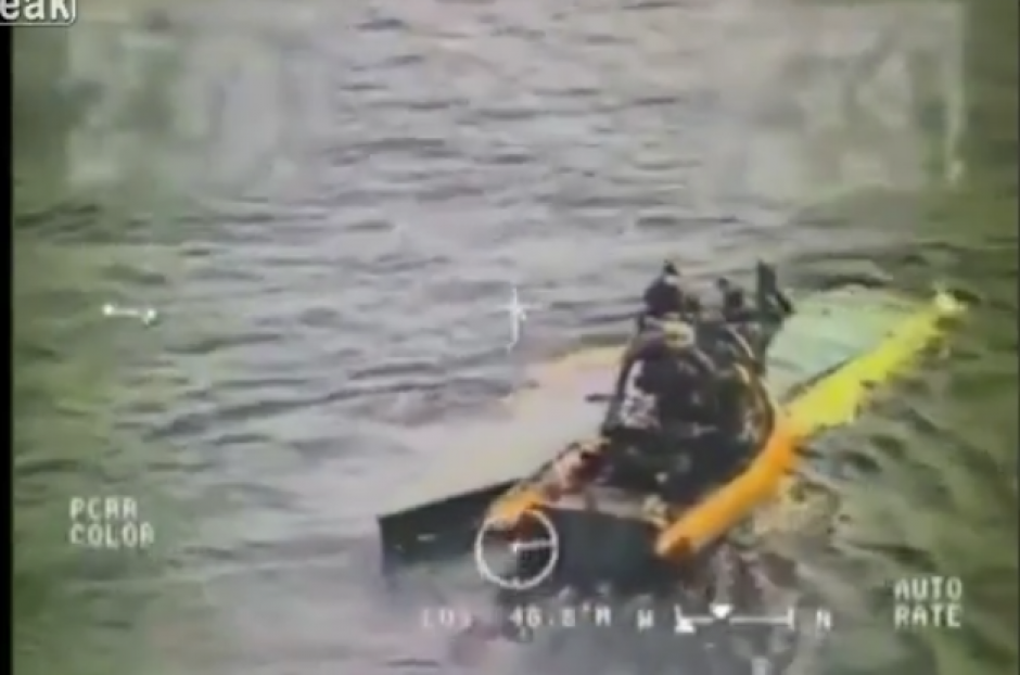 La seguridad costera estadounidense intercept&oacute; una embarcaci&oacute;n ilegal que pretend&iacute;a ingresar drogas a Norteam&eacute;rica. (Captura YouTube)