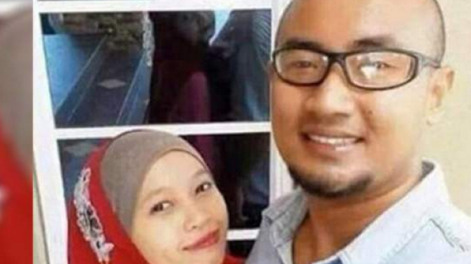 La fotograf&iacute;a de la pareja se viraliza en redes sociales. (Foto: @itsthemans/Twitter)   