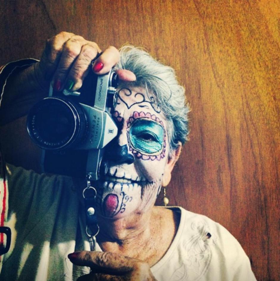 Mar&iacute;a asegura que al d&iacute;a toma aproximadamente 50 fotos. (Foto: Instagram)