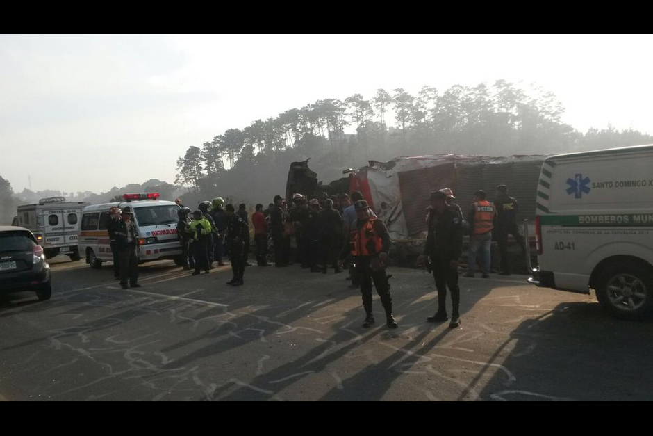 La DGT cancel&oacute; la licencia del piloto, para conducir transporte extraurbano. (Foto: Tr&aacute;nsito PNC)