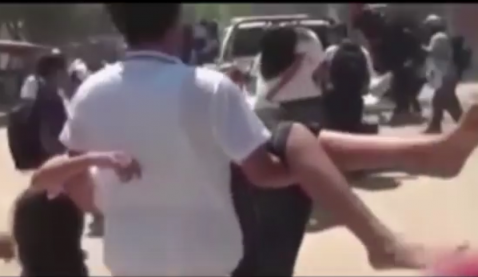 Todav&iacute;a no hay explicaciones a las reacciones colectivas que han tenido algunos ni&ntilde;os en una escuela de Per&uacute;. (Imagen: Captura de pantalla)