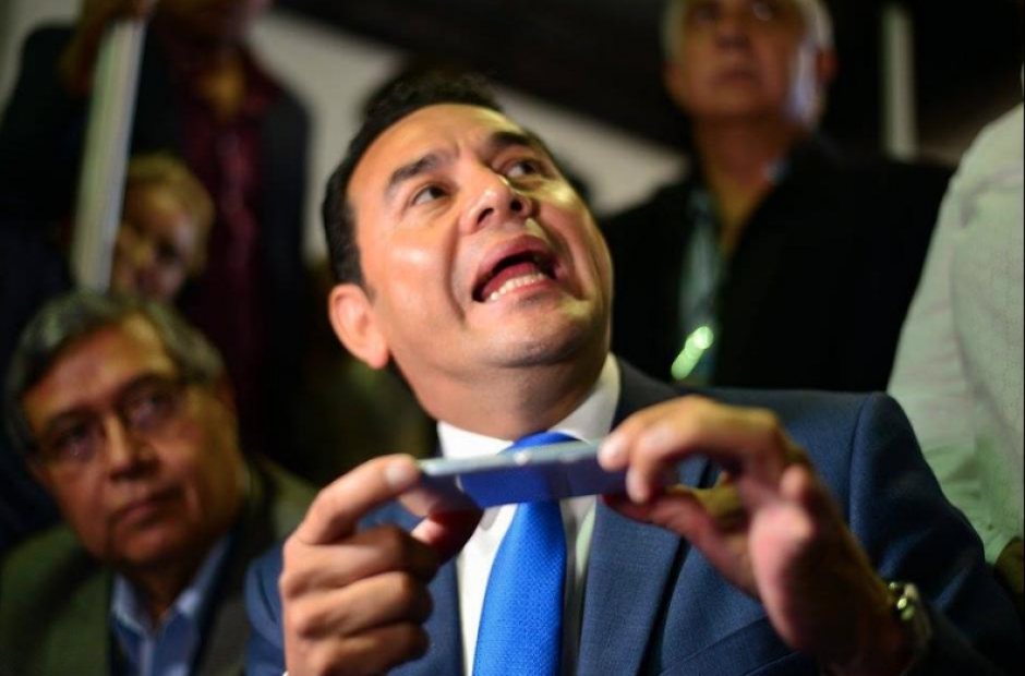 El presidente Jimmy Morales utiliz&oacute; un pasaje b&iacute;blico para explicar su intenci&oacute;n de encontrar una soluci&oacute;n con los representantes de TCQ. (Foto: Archivo/Soy502)&nbsp;