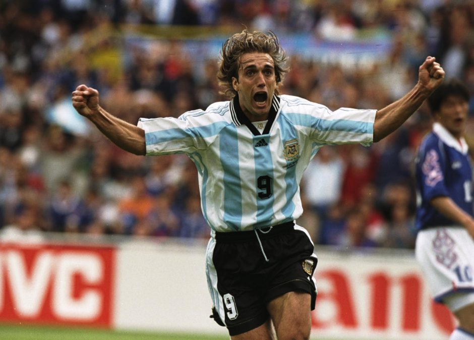 Batistuta anot&oacute; 56 goles con la selecci&oacute;n albiceleste. (Foto: standard.co.uk)