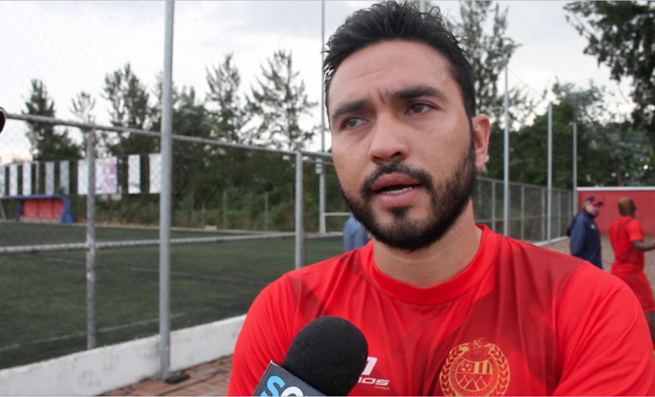 El delantero mexicano Carlos Kamiani Félix ya trabaja con Municipal. (Foto: Luis Barrios/Soy502)