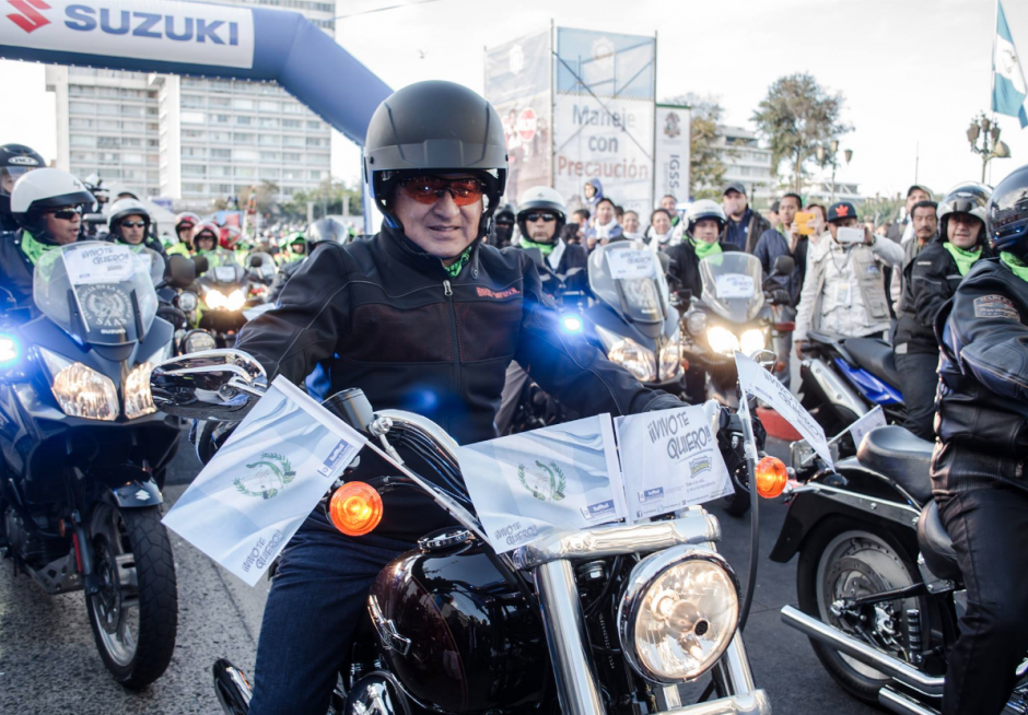 La costumbre de entregar regalos lujosos al expresidente habr&iacute;a empezado en 2011. (Foto: Archivo/Soy502)