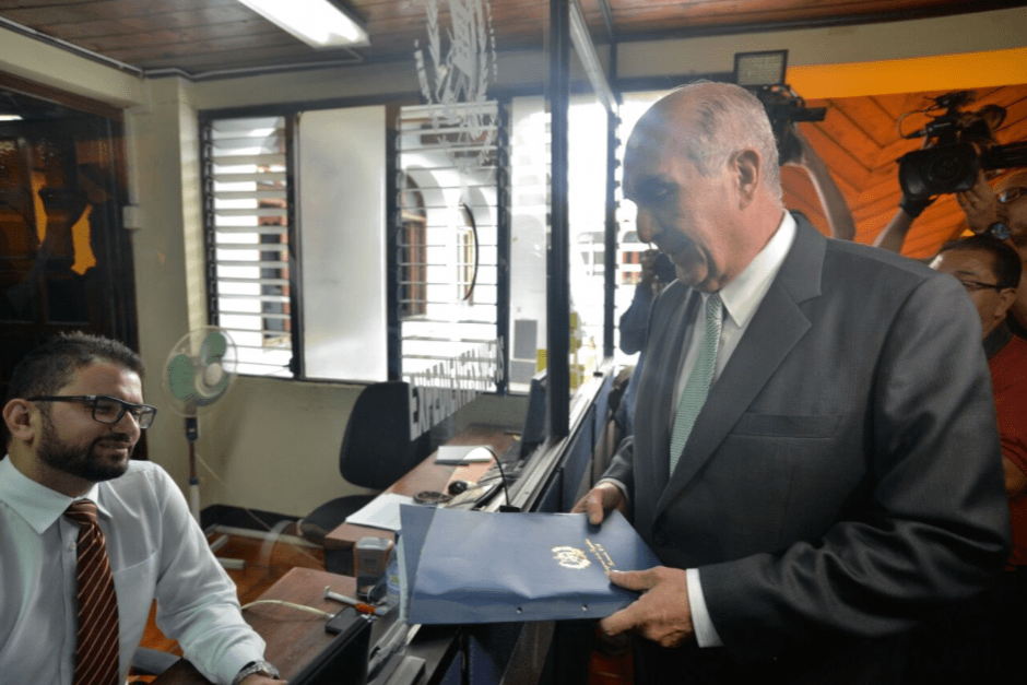 Taracena considera ilegal el pacto colectivo porque no fue autorizado por el pleno del Congreso. (Foto: Wilder L&oacute;pez/Soy502)