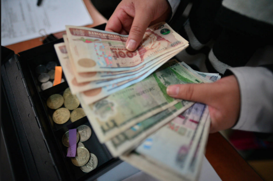 El servicio en el sistema bancario ser&aacute; irregular la siguiente semana. (Foto: Archivo/Soy502)