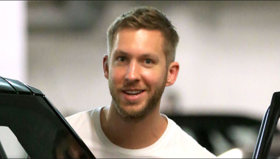 El DJ Calvin Harris parece no superar su ruptura con la cantante Taylor Swift.