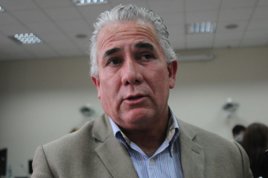 Salvador G&aacute;ndara asisti&oacute; a una audiencia por el proceso que se sigue en su contra por un supuesto fraude en la remodelaci&oacute;n de la c&aacute;rcel de Fraijanes. (Foto: Alejandro Bal&aacute;n/Soy502)