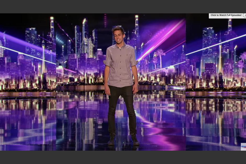 Blake Vogt es el nombre del muchacho que llegó para sorprender a los jueces de America's Got Talent. (Captura Youtube)