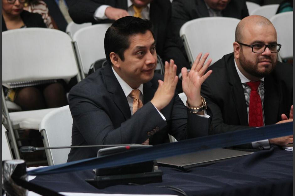 Desde el inicio de la audiencia, Mario Cano se mostr&oacute; nervioso. (Foto: Alejandro Bal&aacute;n/Soy502)