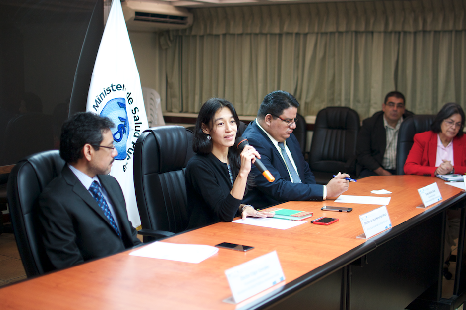 Lucrecia Hern&aacute;ndez Mack revel&oacute; los resultados del proceso de verificaci&oacute;n de trabajadores de la cartera que termin&oacute; el pasado viernes. (Foto: Alejandro Bal&aacute;n/Soy502)  