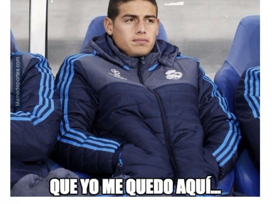 El colombiano James Rodr&iacute;guez inici&oacute; el partido en la banca. (Foto: MemeDeportes.com) 