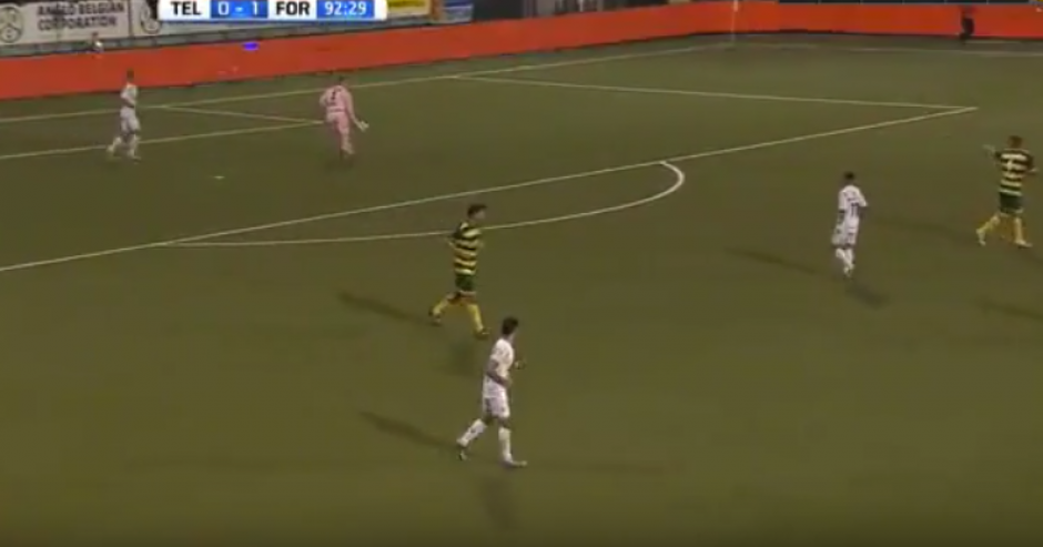 El portero del Fortuna Sittard cometi&oacute; un grave error. (Imagen: YouTube)