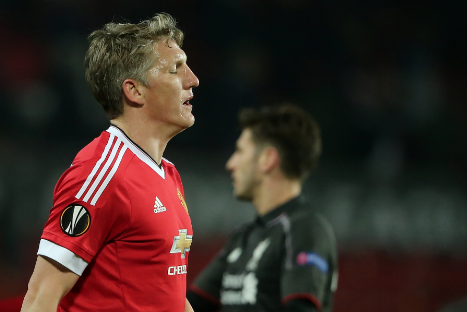 Bastian Schweinsteiger est&aacute; fuera del primer equipo del United. (Foto: The Sun)