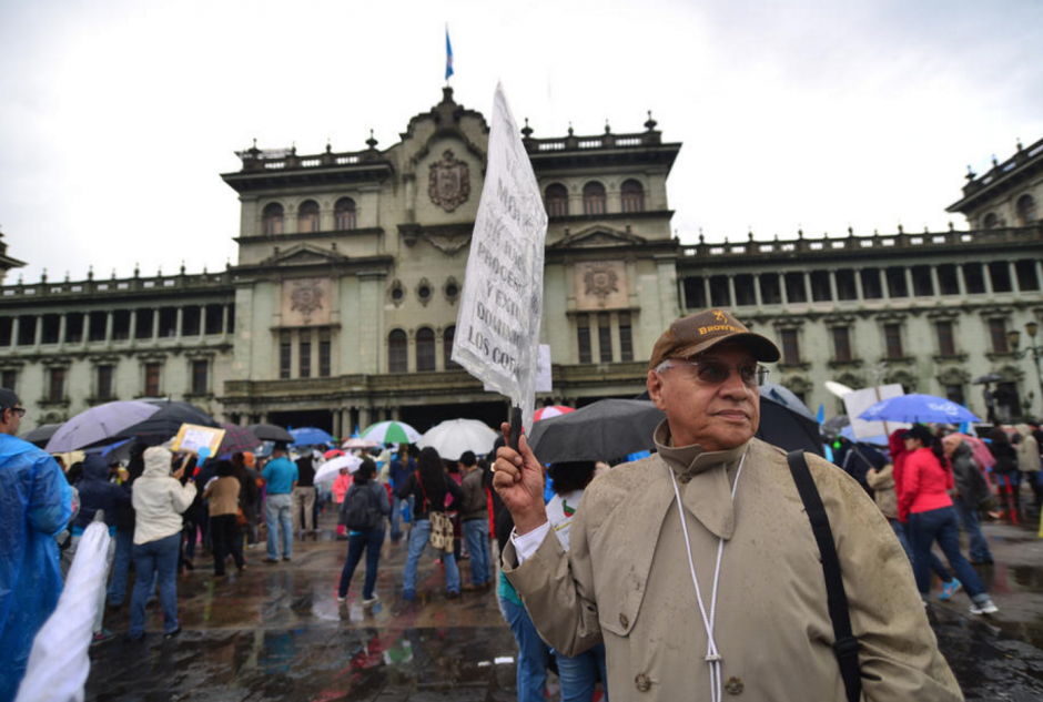 El estado de prevención decretado por el presidente Jimmy Morales también restringe las manifestaciones. (Foto: Archivo/Soy502)&nbsp;