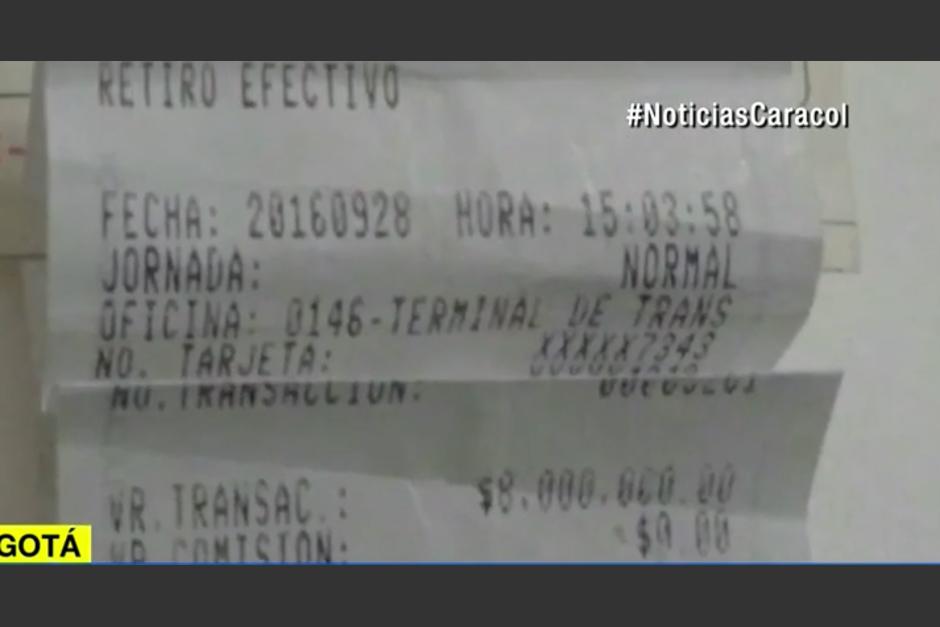 Este es el comprobante de retiro del dinero en un banco. (Foto: Captura de video)