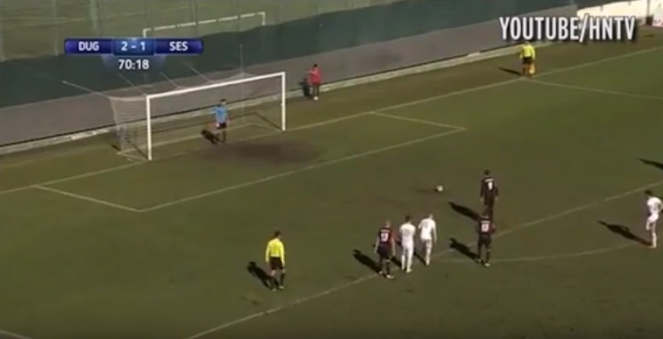 Un inocente penal provoc&oacute; un esc&aacute;ndalo. (Imagen: captura de pantalla).