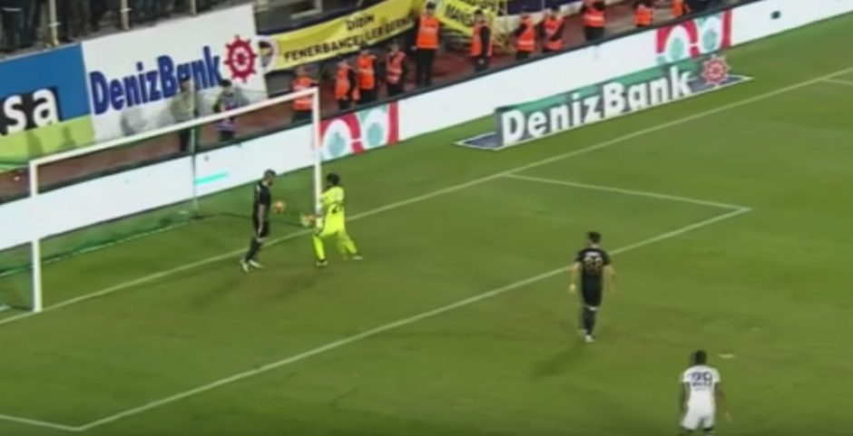 Todo parec&iacute;a bajo control... &iexcl;qu&eacute; si no! (Imagen: captura de pantalla)