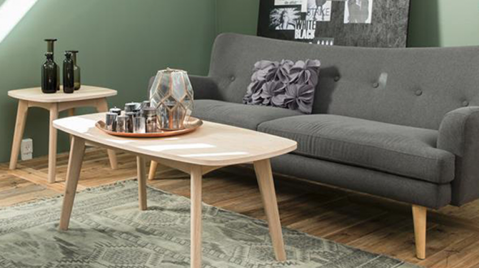 El estilo Mid Century, madera como elemento principal, se aprecia en los nuevos show-rooms de Kalea. (Foto: cortes&iacute;a Kalea)