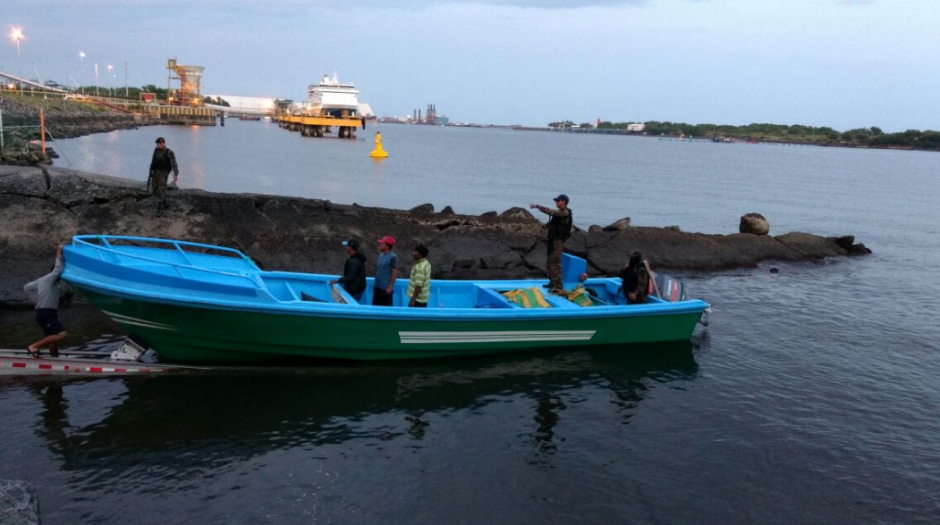 Tres ecuatorianos fueron detenidos por transportar droga. (Foto: MP) 