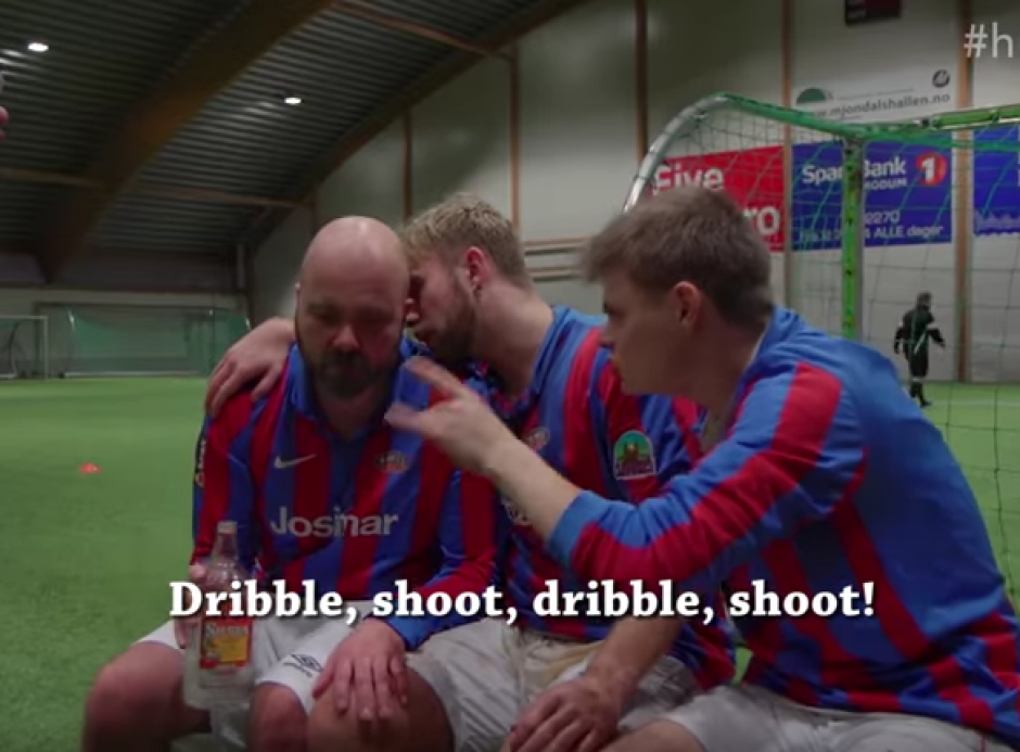 A final del partido de Drunk Football la borrachera contin&uacute;a. (Foto: Captura de video)