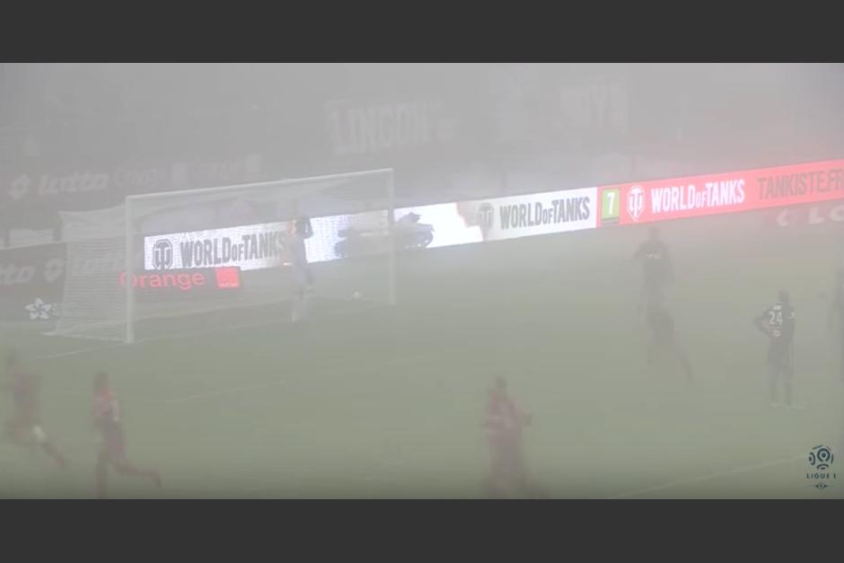 La pelota termin&oacute; dentro de la porter&iacute;a. (Imagen: captura de pantalla)