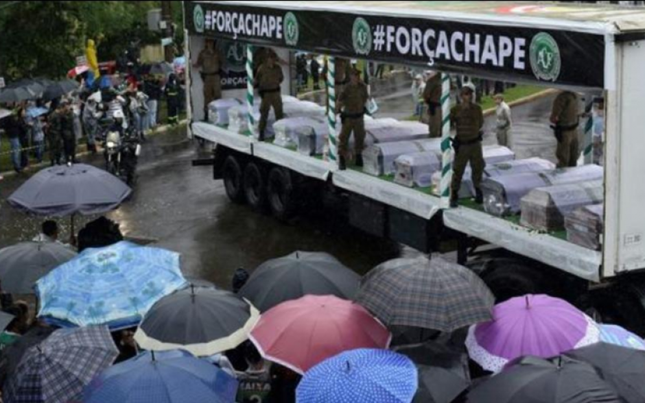 La aerol&iacute;nea LAMIA anunci&oacute; que iniciar&aacute; los tr&aacute;mites para pagar el resarcimiento por cada fallecido en la tragedia. (Foto: Infobae)
