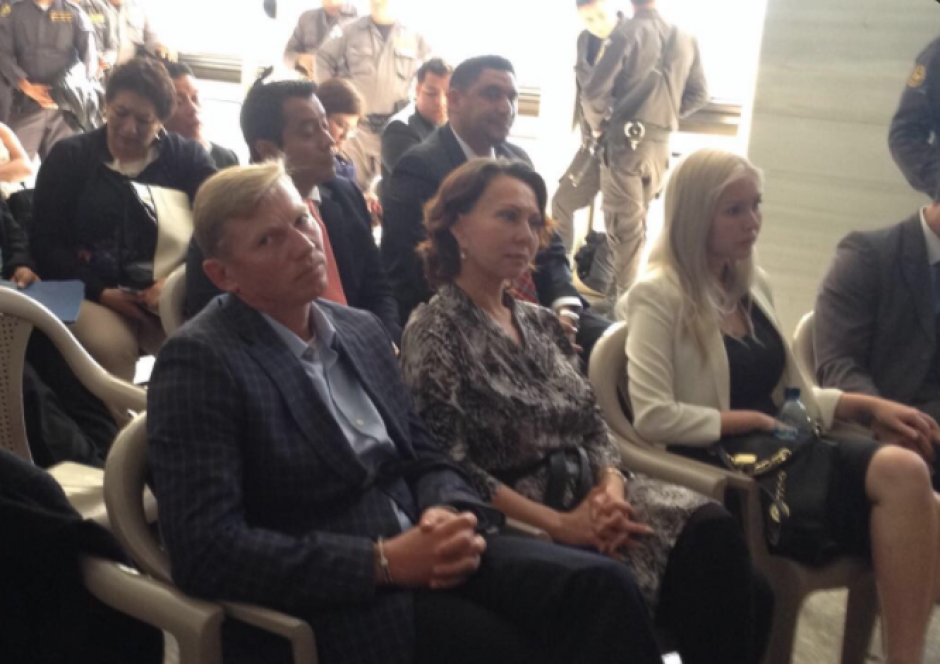 Entre las personas que enfrentan proceso por el caso Migración está la familia Bitkov, de origen ruso. (Foto: Twitter/@SupportBitkovs)