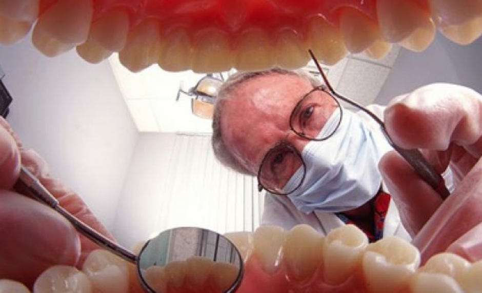 El estilo de vida y hasta las condiciones de salud pueden advertirse con una revisi&oacute;n de la boca. (Foto: HelpMyCash)