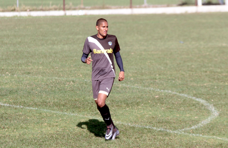 El mexicano David Izazola espera debutar con gol en Comunicaciones. (Foto: Luis Barrios/Soy502)