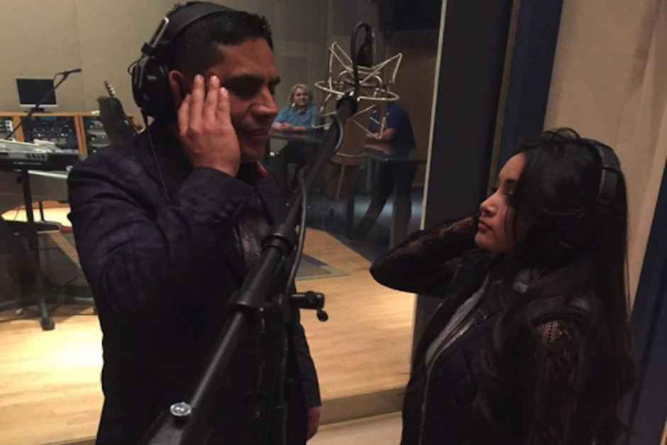 Rubí se encuentra grabando su primer disco que incluirá 10 temas del género "Pop Grupero". (Imagen: Facebook/Rubí Ibarra García)