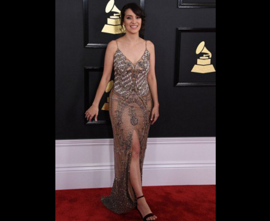 La guatemalteca luci&oacute; un traje que luc&iacute;a su figura. (Foto: AFP)  