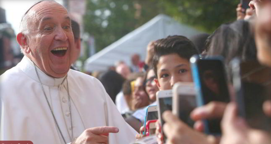El papa Francisco es el protagonista de la revista Rolling Stone edici&oacute;n italiana. (Foto: epmundo.com)