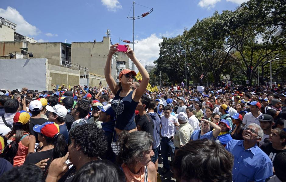 Las protestas contin&uacute;an y la oposici&oacute;n asegura que el Gobierno genera la violencia para tapar la crisis.&nbsp;