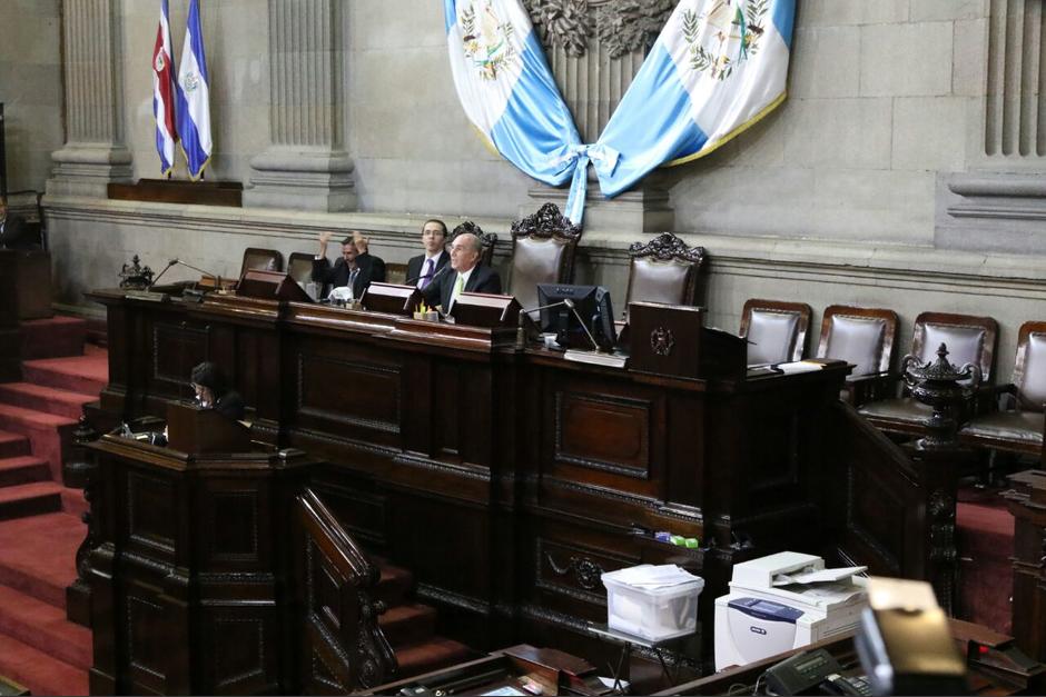 La sesi&oacute;n de este martes no inici&oacute; por la inasistencia de los secretarios de Junta Directiva. (Foto: Alejandro Bal&aacute;n/Soy502)