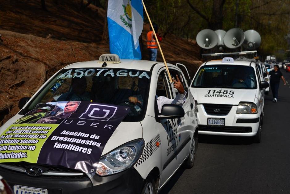 Los taxistas ya habían anunciado que realizarían dicha protesta.  (Foto: Jesús Alfonso/Soy502)