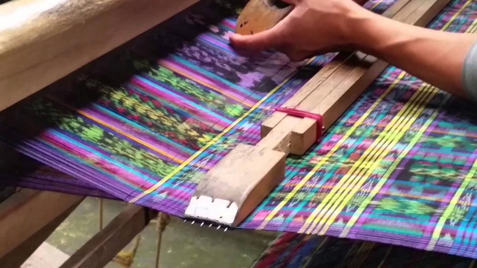 Tejedoras guatemaltecas presentan amparo para buscar que se protejan sus creaciones. (Foto: Soy502)