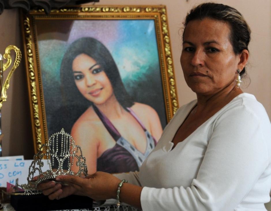 Mu&ntilde;oz relat&oacute; que en compa&ntilde;&iacute;a de Ruiz fue el 15 de noviembre a interponer la denuncia ante la polic&iacute;a de la desaparici&oacute;n de sus hijas, cuyos cuerpos fueron encontrados el 19 de noviembre enterrados en la orilla de un r&iacute;o. (Foto: prensaescrita.com)