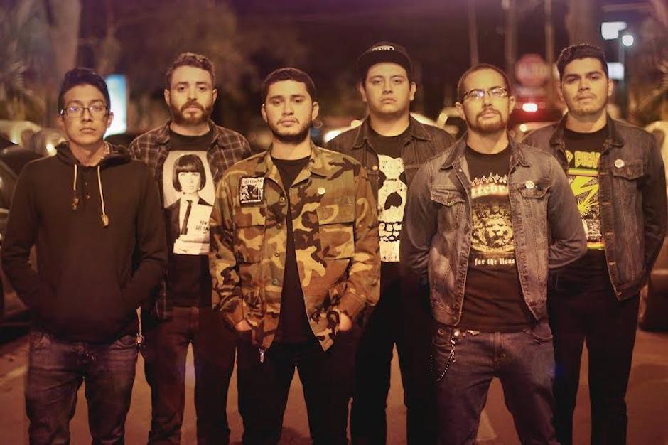 Casa Paraíso es el nuevo sencillo de The Killer Tomato. (Foto: Selene Mejía/Soy502)&nbsp;