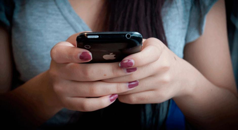 Un estudio trata de revelar los sentimientos que se esconden detr&aacute;s de los mensajes de texto. (Foto: ticbeat.com)