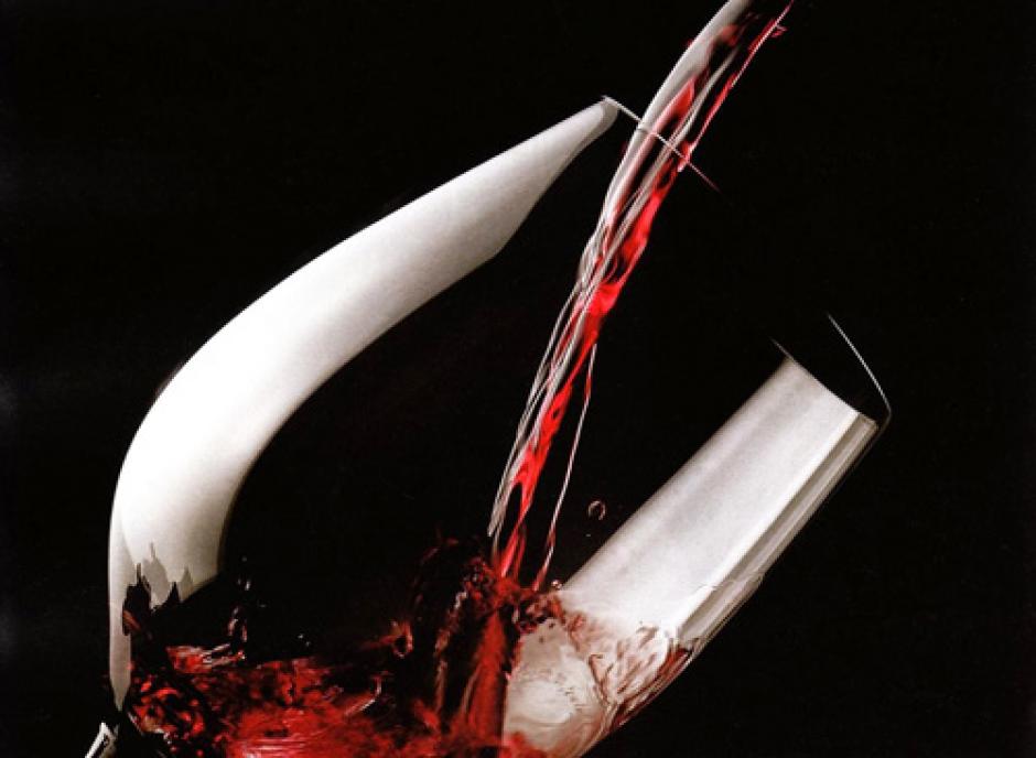 Algunos expertos se&ntilde;alan que la diferencia entre que se trate de una buena o mala costumbre radica en la medida que se consuma. (Foto T&eacute;lam)