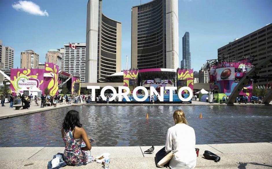 La llama de la antorcha de los Juegos Panamericanos ha llegado hoy, viernes 10 de julio, a la ciudad canadiense de Toronto. &nbsp;(Foto: EFE)&nbsp;