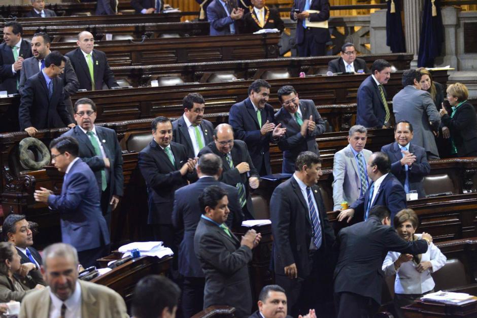 Los diputados buscan resolver sus problemas de espacio expropiando varios bienes del Centro Hist&oacute;rico. (Foto: Archivo/Soy502)
