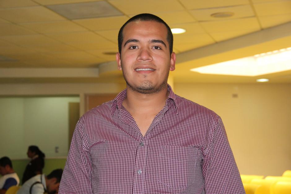 Diego Luna fue la imagen de la primera campaña de Únete, ahora trabaja para Ayuvi en el programa de apadrinamiento de la fundación. (Foto: Fredy Hernández/Soy502)